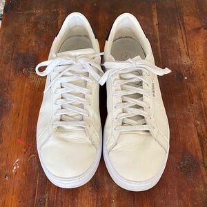 Men’s Puma Cream and Navy Leather Spikeless Golf Shoes